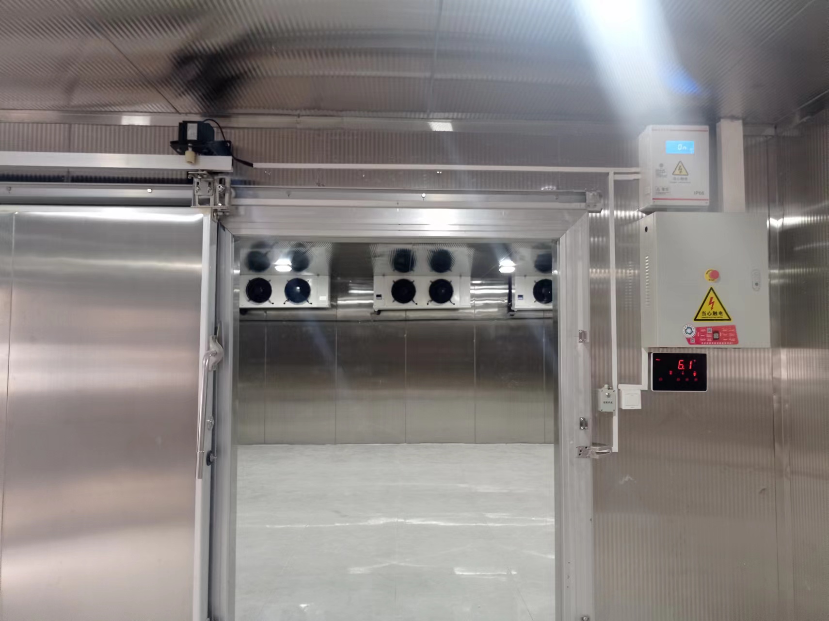 冷庫建設(shè).jpg 冷庫建設(shè).jpg